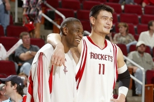 拓记：火箭是NBA第三受欢迎的球队仅次于湖人勇士 这就是姚明效应